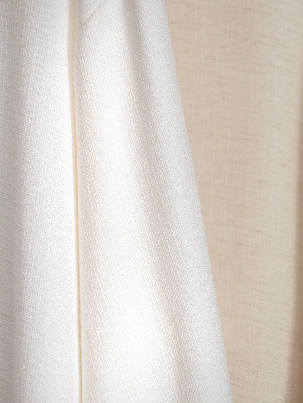 Alba kapłańska biała, lniana, naturalny splot - LEN (H6) - KOMŻE I ALBY  KAPŁAŃSKIE - zdjęcie 5 - Alba kapłańska biała, lniana, naturalny splot - LEN (H6)