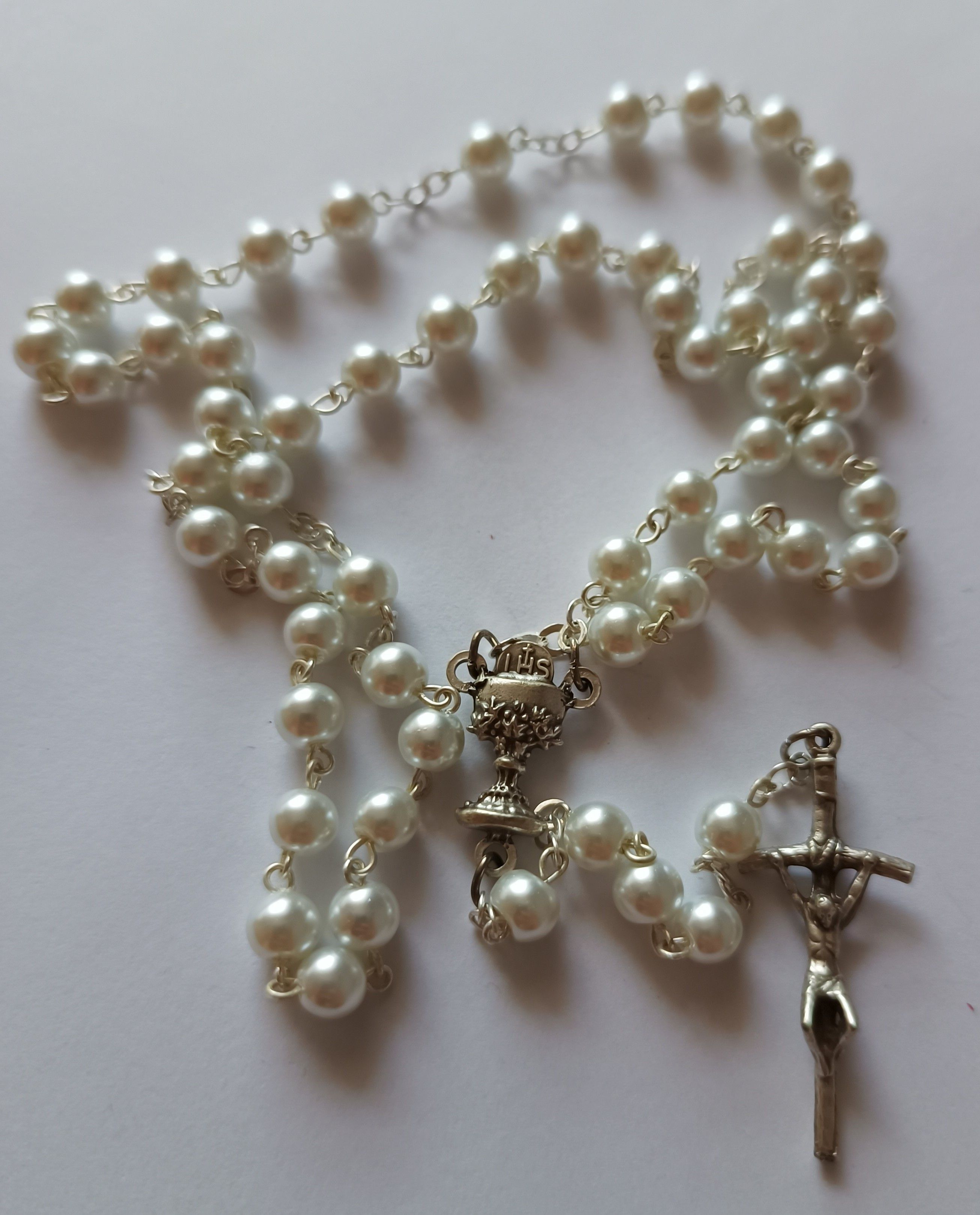 Różaniec komunijny - perła - RÓŻAŃCE, KORONKI, TAJEMNICE RÓŻAŃCOWE - Nowość