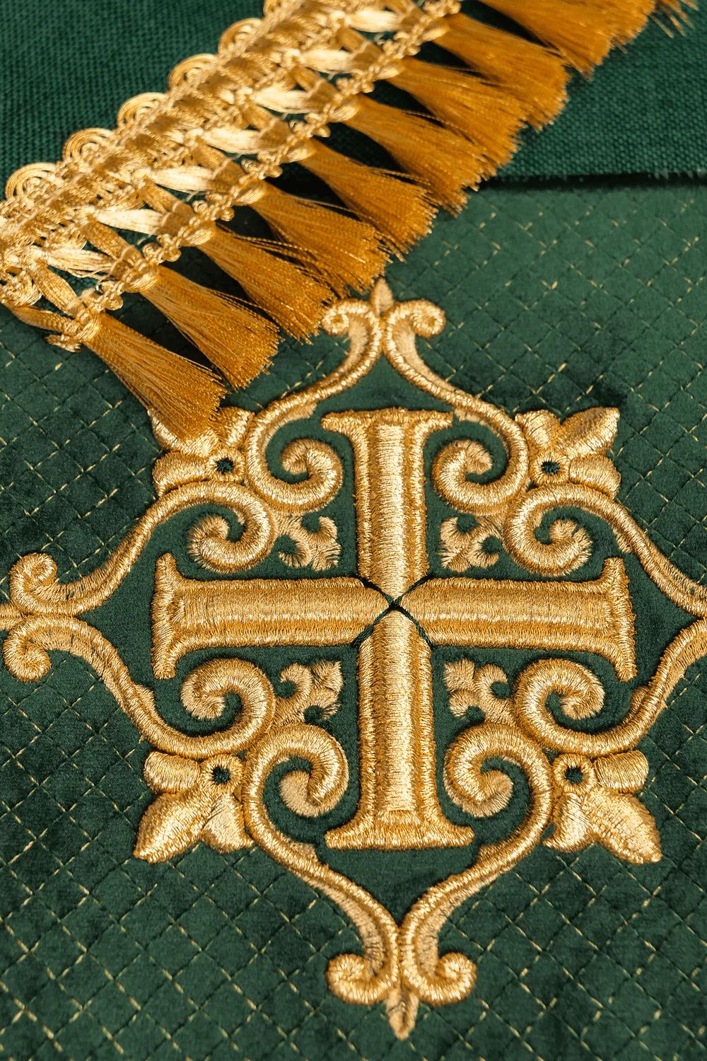 Stuła kapłańska haftowana aksamit, zielona (54H) - EUCHARYSTYCZNE - zdjęcie 2 - Stuła kapłańska haftowana aksamit, zielona (54H)