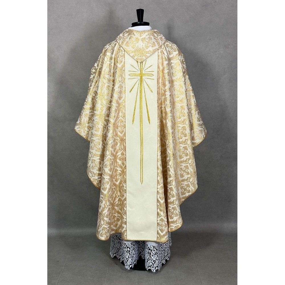 Ornat haftowany - Boże Narodzenie, tkanina brokat, rozeta (3) - Ornaty haftowane - zdjęcie 3 - Ornat haftowany - Boże Narodzenie, tkanina brokat, rozeta (3)