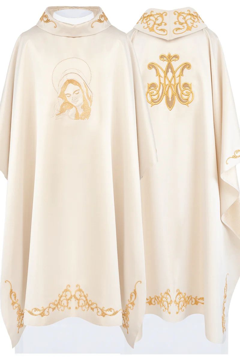 Ornat z haftowanym motywem Matki Bożej Tulącej Dziecię Jezus (122H) - Ornaty Maryjne - Nowość