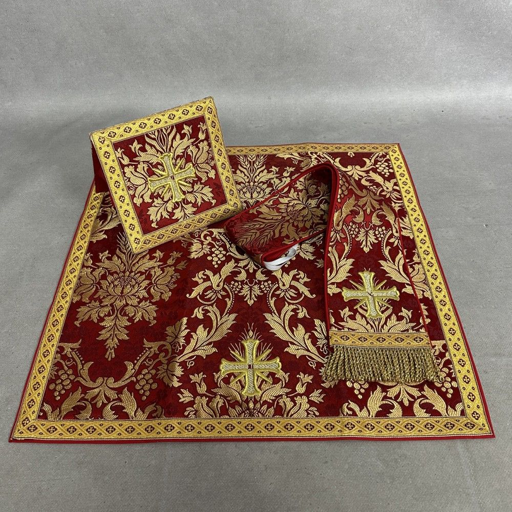 Ornat semi gotycki DUCH ŚWIĘTY + stuła, bursa, manipularz, welon na kielich (10K) - Ornaty haftowane - zdjęcie 2 - Ornat semi gotycki DUCH ŚWIĘTY + stuła, bursa, manipularz, welon na kielich (10K)