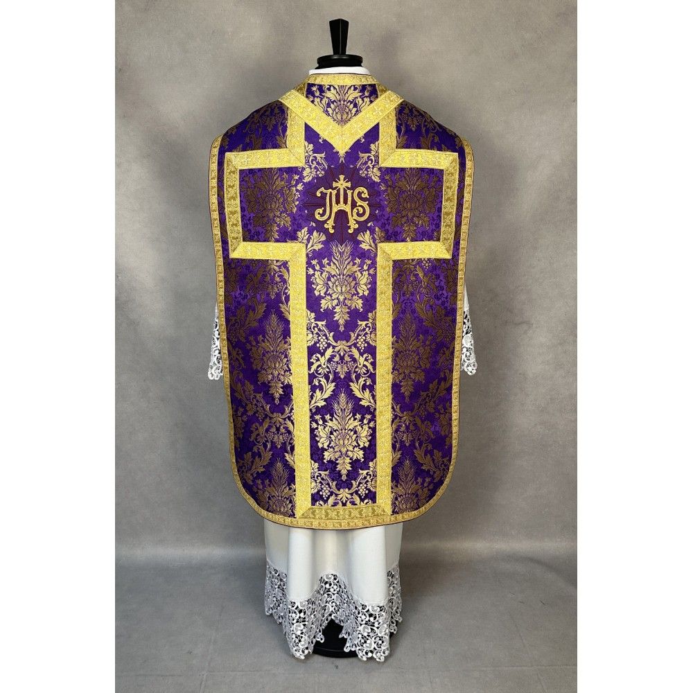 Ornat rzymski fioletowy + Stuła, Manipularz, Bursa i Welon na kielich (22K) - Ornaty rzymskie - zdjęcie 3 - Ornat rzymski fioletowy + Stuła, Manipularz, Bursa i Welon na kielich (22K)