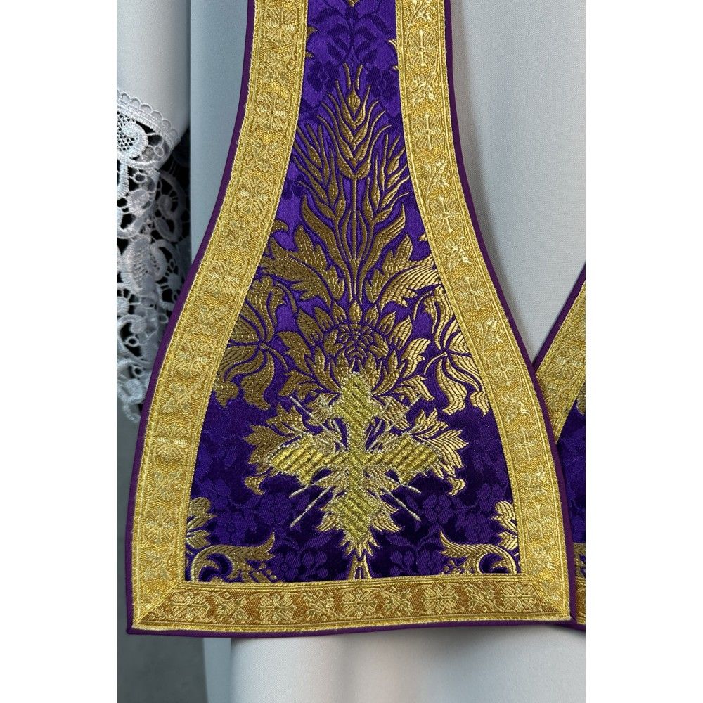 Ornat rzymski fioletowy + Stuła, Manipularz, Bursa i Welon na kielich (30K) - Ornaty rzymskie - zdjęcie 5 - Ornat rzymski fioletowy + Stuła, Manipularz, Bursa i Welon na kielich (30K)