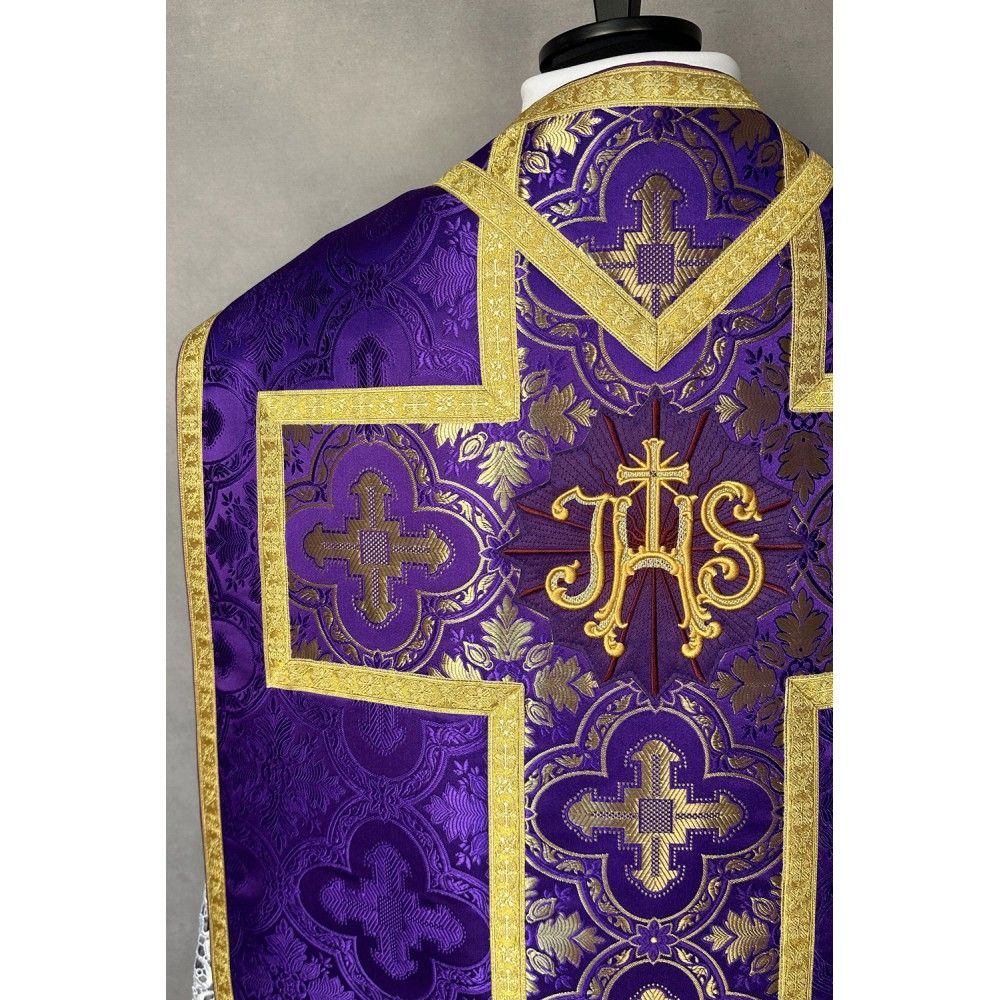 Ornat rzymski fioletowy + Stuła, Manipularz, Bursa i Welon na kielich (31K) - Ornaty rzymskie - zdjęcie 4 - Ornat rzymski fioletowy + Stuła, Manipularz, Bursa i Welon na kielich (31K)