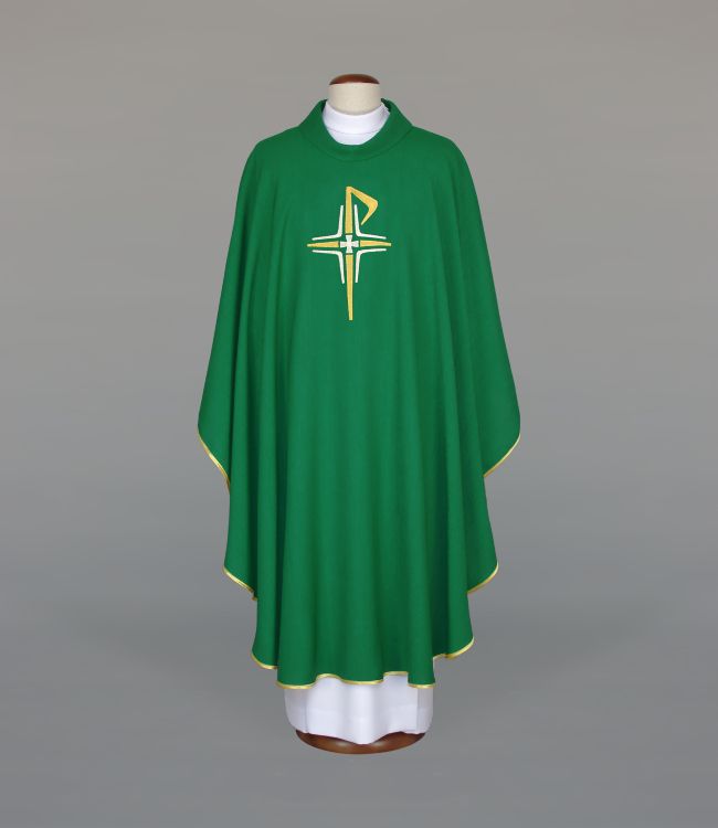 Ornat haftowany, zielony z motywem krzyża (A7) - Ornaty zielone - Nowość