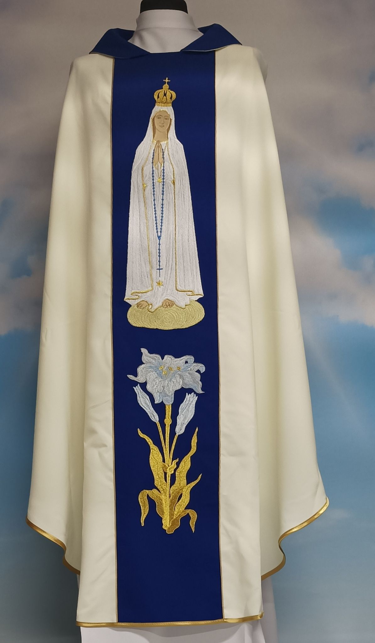 Ornat maryjny Matka Boża Fatimska (M-15) - Ornaty Maryjne - zdjęcie 4 - Ornat maryjny Matka Boża Fatimska (M-15)