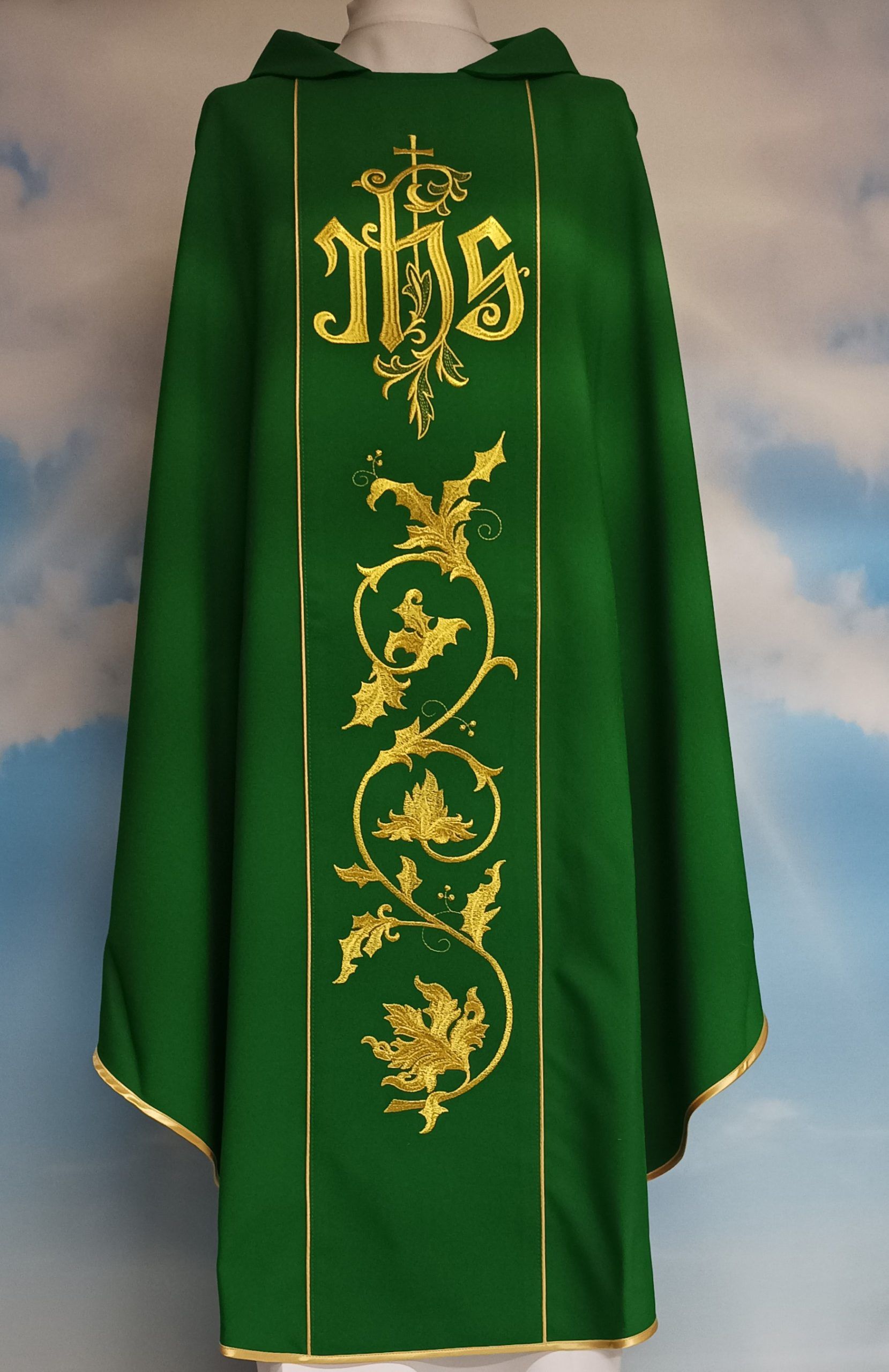 Ornat z komputerowo haftowanym pasem (5) - Ornaty haftowane - zdjęcie 2 - Ornat z komputerowo haftowanym pasem (5)