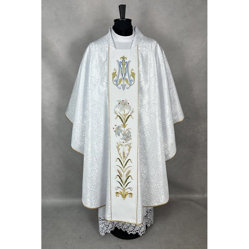 Ornat gotycki haftowany, motyw maryjny (19K) - Ornaty Maryjne - zdjęcie 2 - Ornat gotycki haftowany, motyw maryjny (19K)