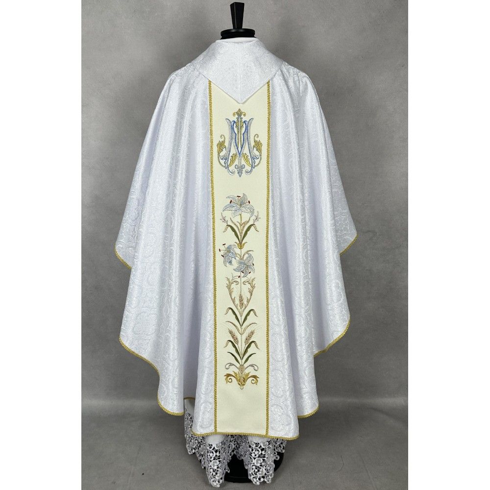 Ornat gotycki haftowany, motyw maryjny (20K) - Ornaty białe/ ecru - zdjęcie 2 - Ornat gotycki haftowany, motyw maryjny (20K)