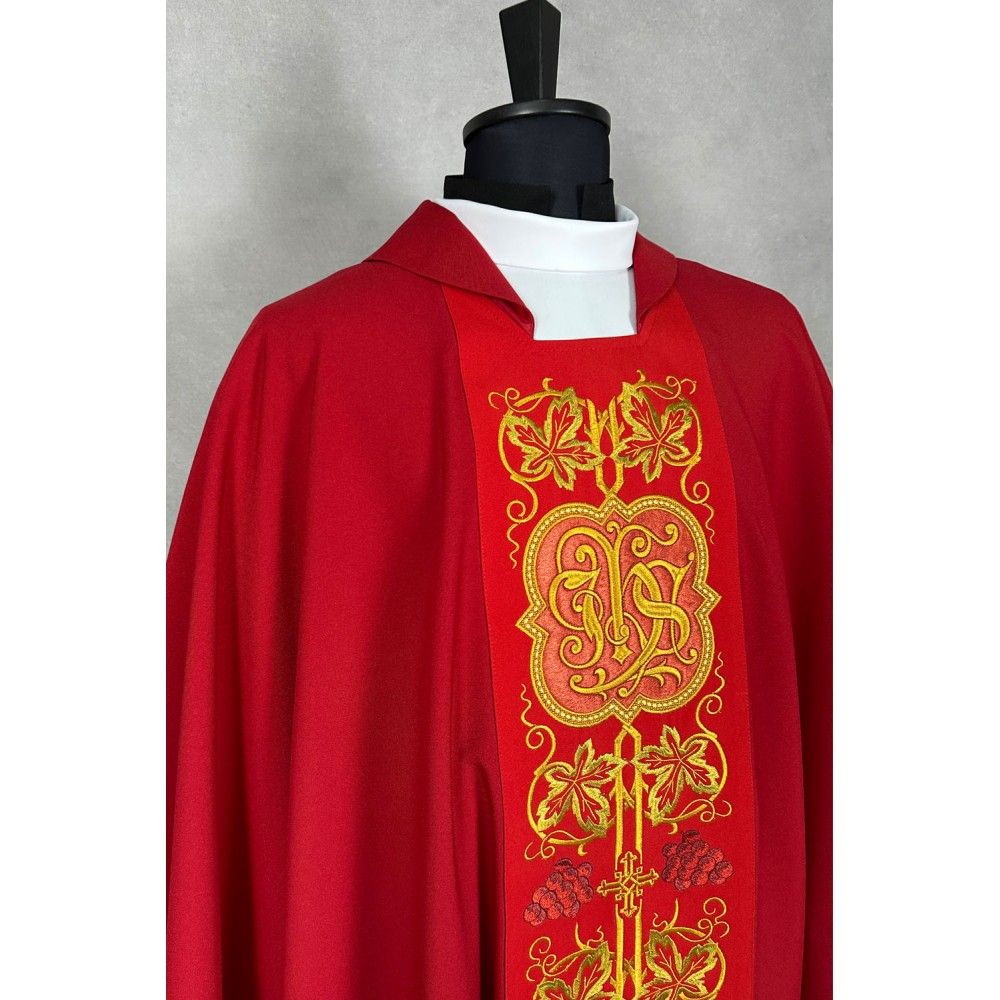 Ornat gotycki czerwony, haftowany IHS (34K) - ORNATY NA WIELKI POST - zdjęcie 2 - Ornat gotycki czerwony, haftowany IHS (34K)