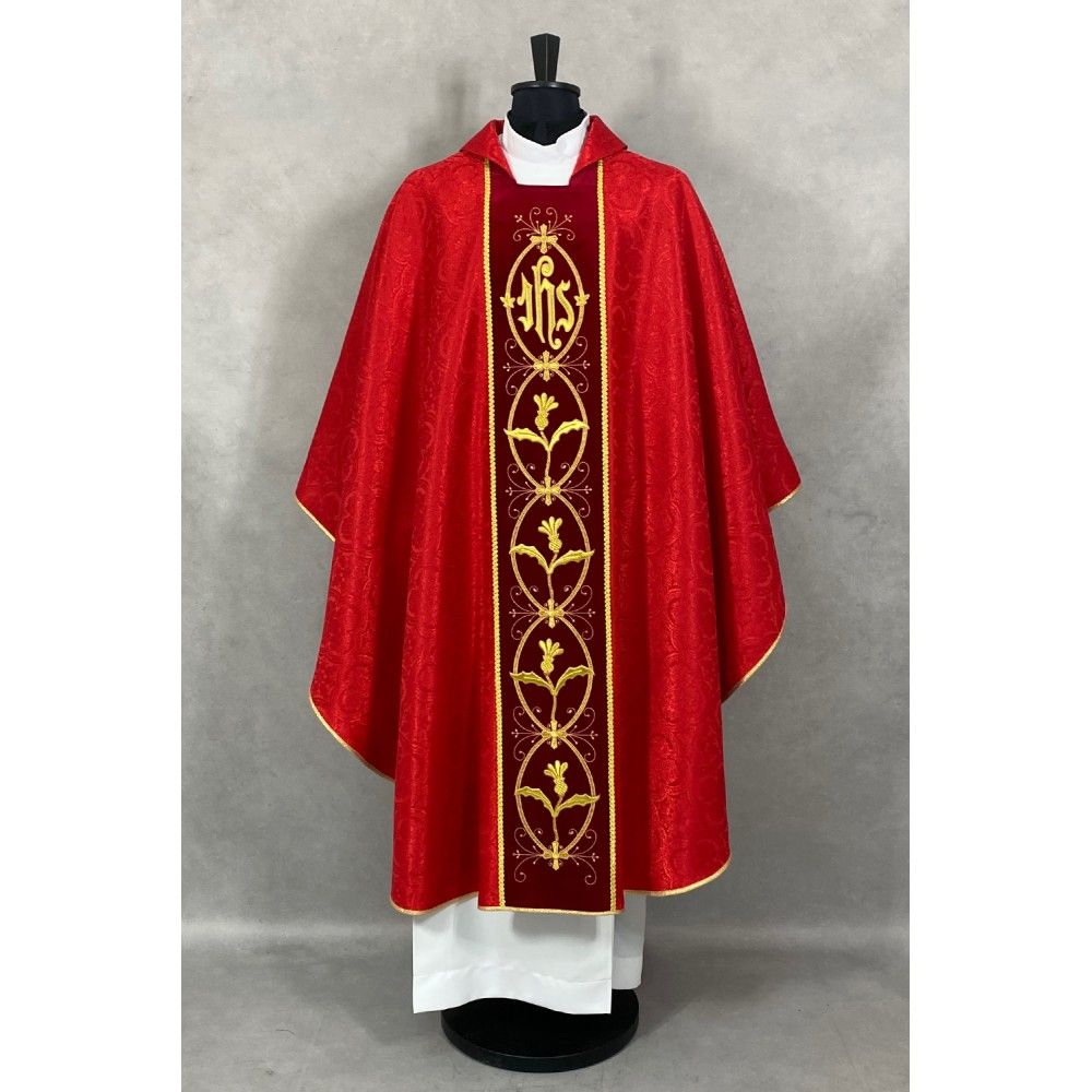 Ornat gotycki haftowany, czerwony, pas aksamit (58K) - Ornaty czerwone - zdjęcie 2 - Ornat gotycki haftowany, czerwony, pas aksamit (58K)
