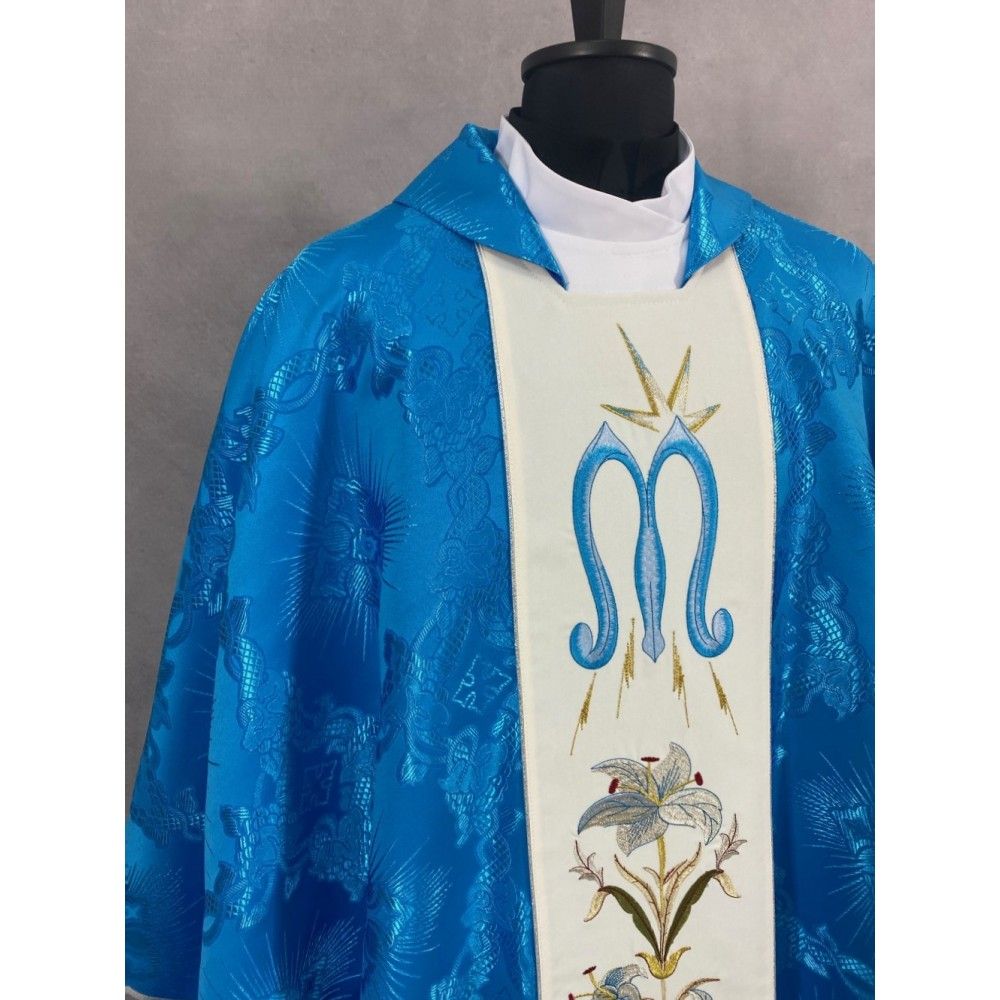 Ornat gotycki haftowany, motyw maryjny (75K) - Ornaty Maryjne - zdjęcie 2 - Ornat gotycki haftowany, motyw maryjny (75K)