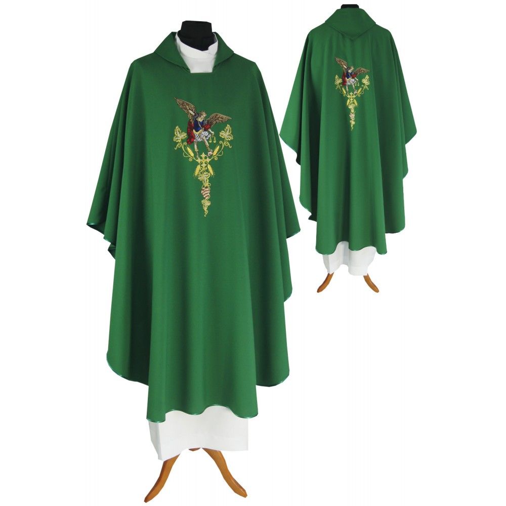 Ornat gotycki haftowany, zielony - Michał Archanioł (88K) - Ornaty z wizerunkiem świętych - Nowość