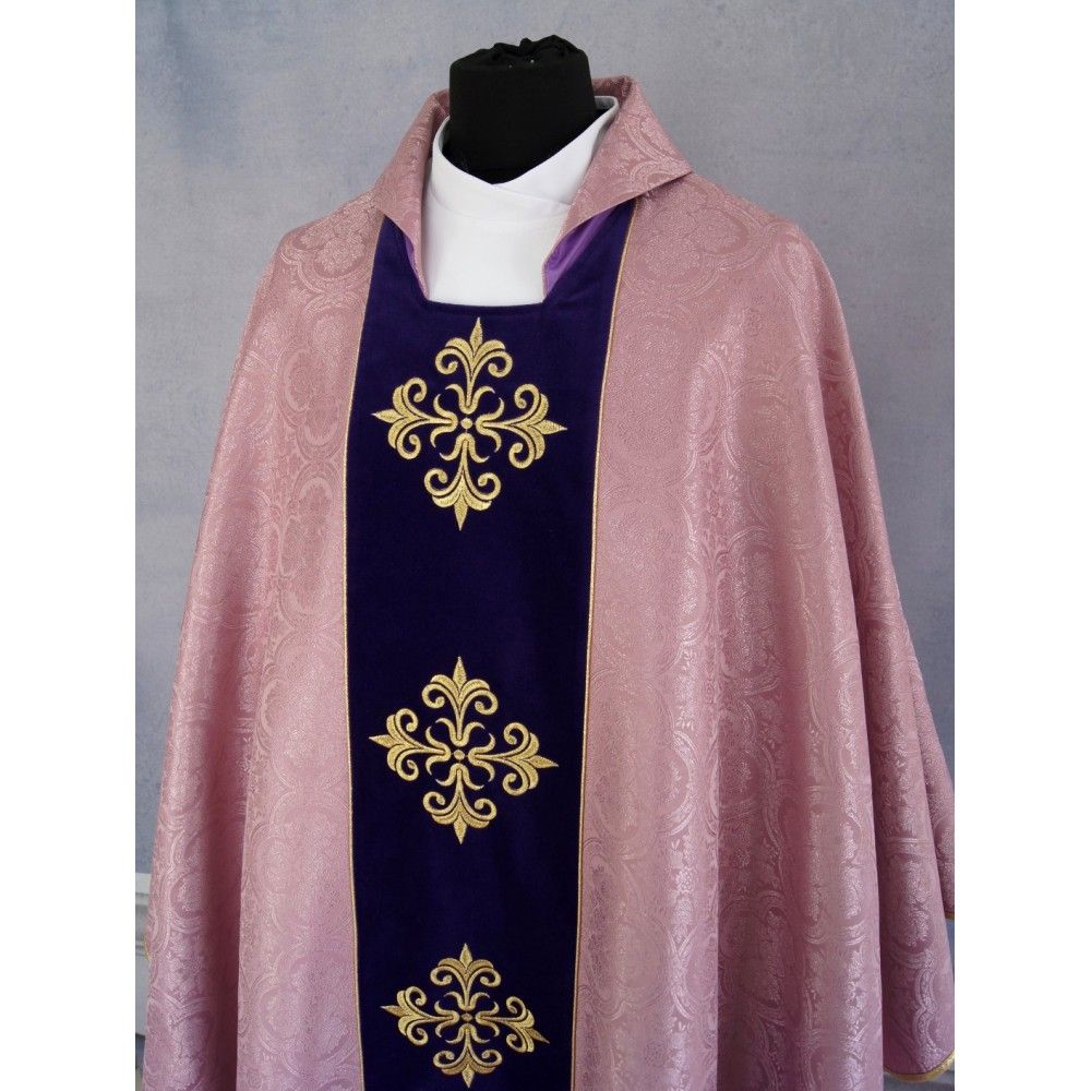 Ornat gotycki różowy pas fioletowy aksamit, haftowany (134K) - ORNATY NA WIELKI POST - zdjęcie 2 - Ornat gotycki różowy pas fioletowy aksamit, haftowany (134K)
