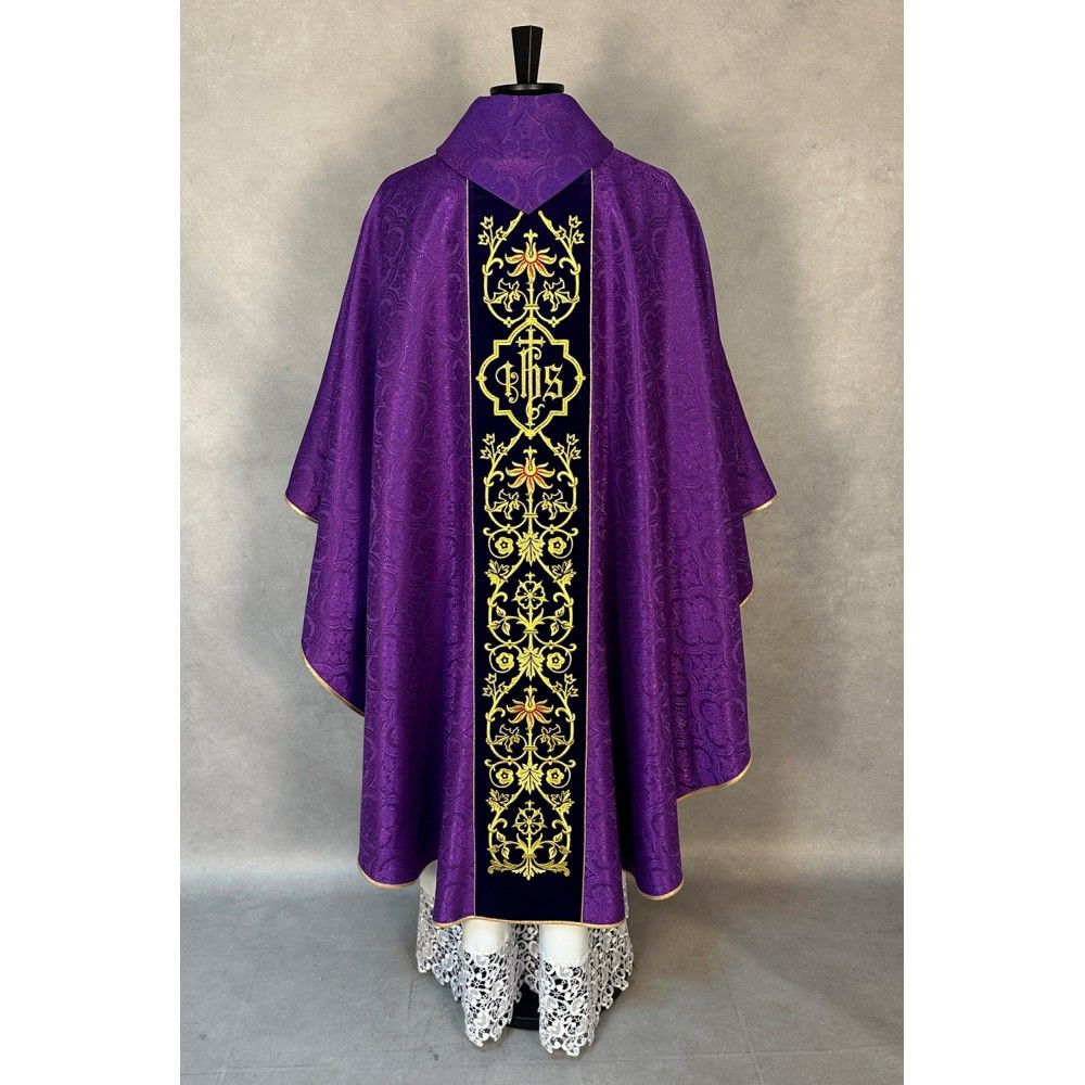 Ornat gotycki fioletowy, haftowany pas aksamit (151K) - ORNATY NA WIELKI POST - zdjęcie 4 - Ornat gotycki fioletowy, haftowany pas aksamit (151K)