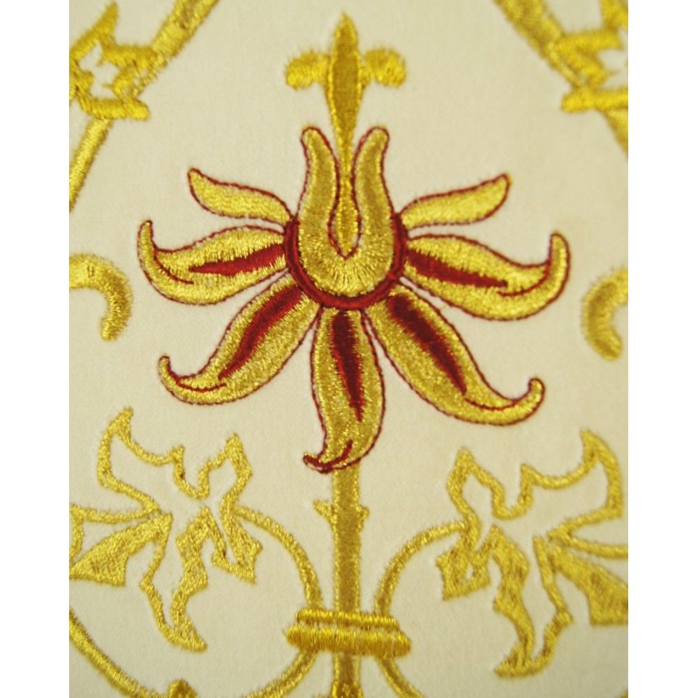 Ornat gotycki ecru, haftowany pas aksamit (152K) - Ornaty białe/ ecru - zdjęcie 2 - Ornat gotycki ecru, haftowany pas aksamit (152K)