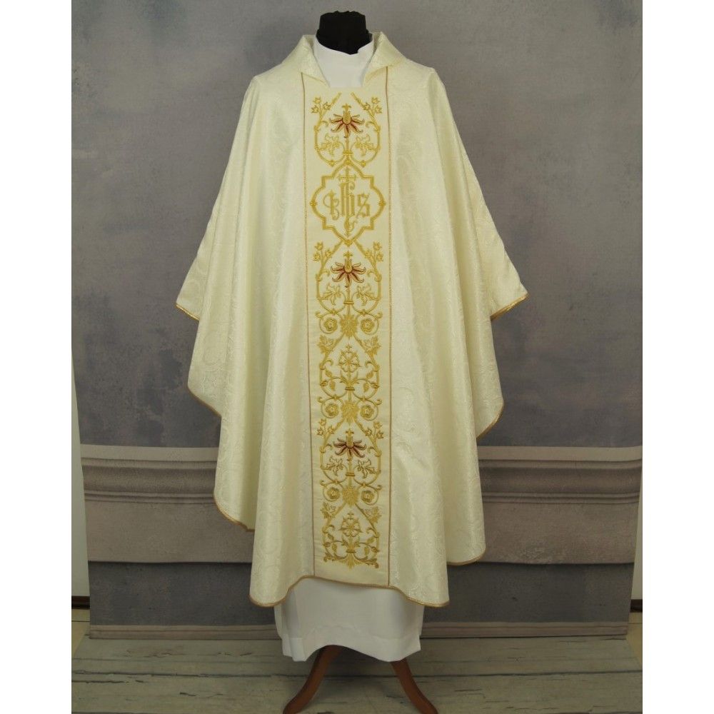 Ornat gotycki ecru, haftowany pas aksamit (152K) - Ornaty białe/ ecru - zdjęcie 4 - Ornat gotycki ecru, haftowany pas aksamit (152K)