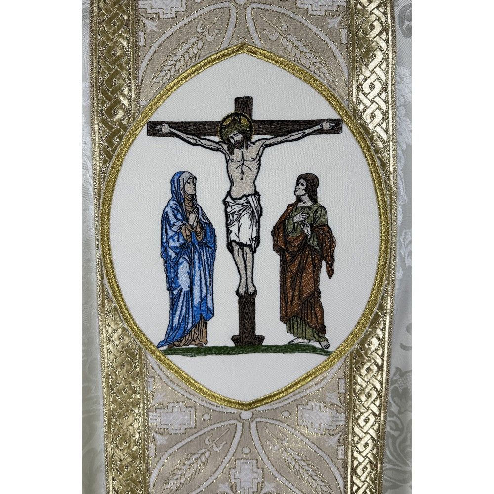 Ornat gotycki ecru, haftowany, Ukrzyżowanie Pana Jezusa (179K) - Ornaty złote/srebrne - zdjęcie 4 - Ornat gotycki ecru, haftowany, Ukrzyżowanie Pana Jezusa (179K)