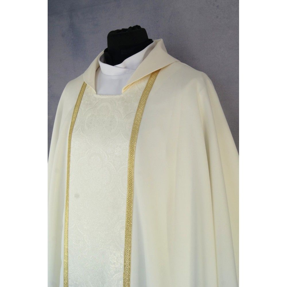 Ornat gotycki ecru, tkanina gładka, pas żakardowy (192K) - Ornaty białe/ ecru - zdjęcie 2 - Ornat gotycki ecru, tkanina gładka, pas żakardowy (192K)