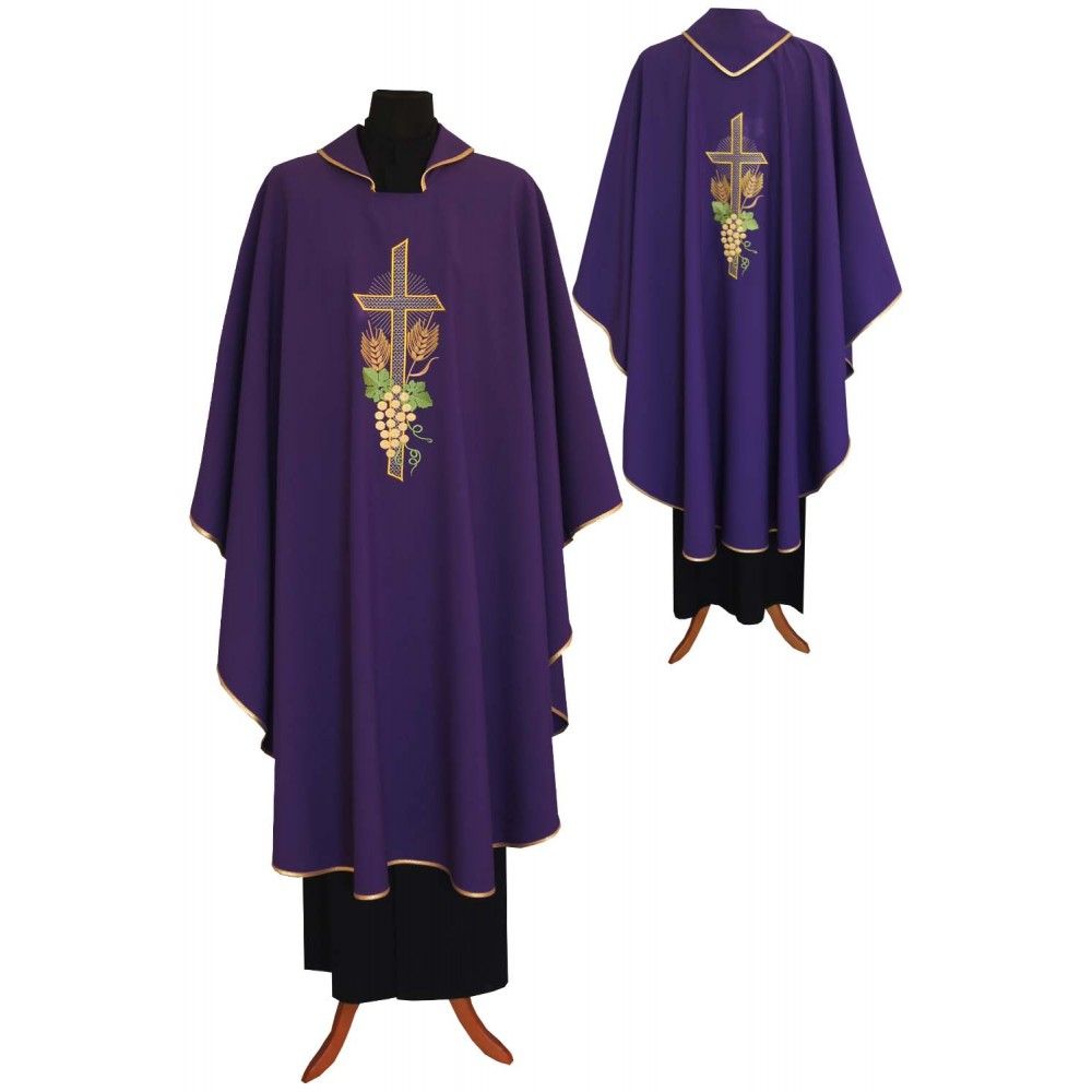 Ornat gotycki fioletowy, tkanina gładka, haftowany (220K) - ORNATY NA WIELKI POST - Nowość