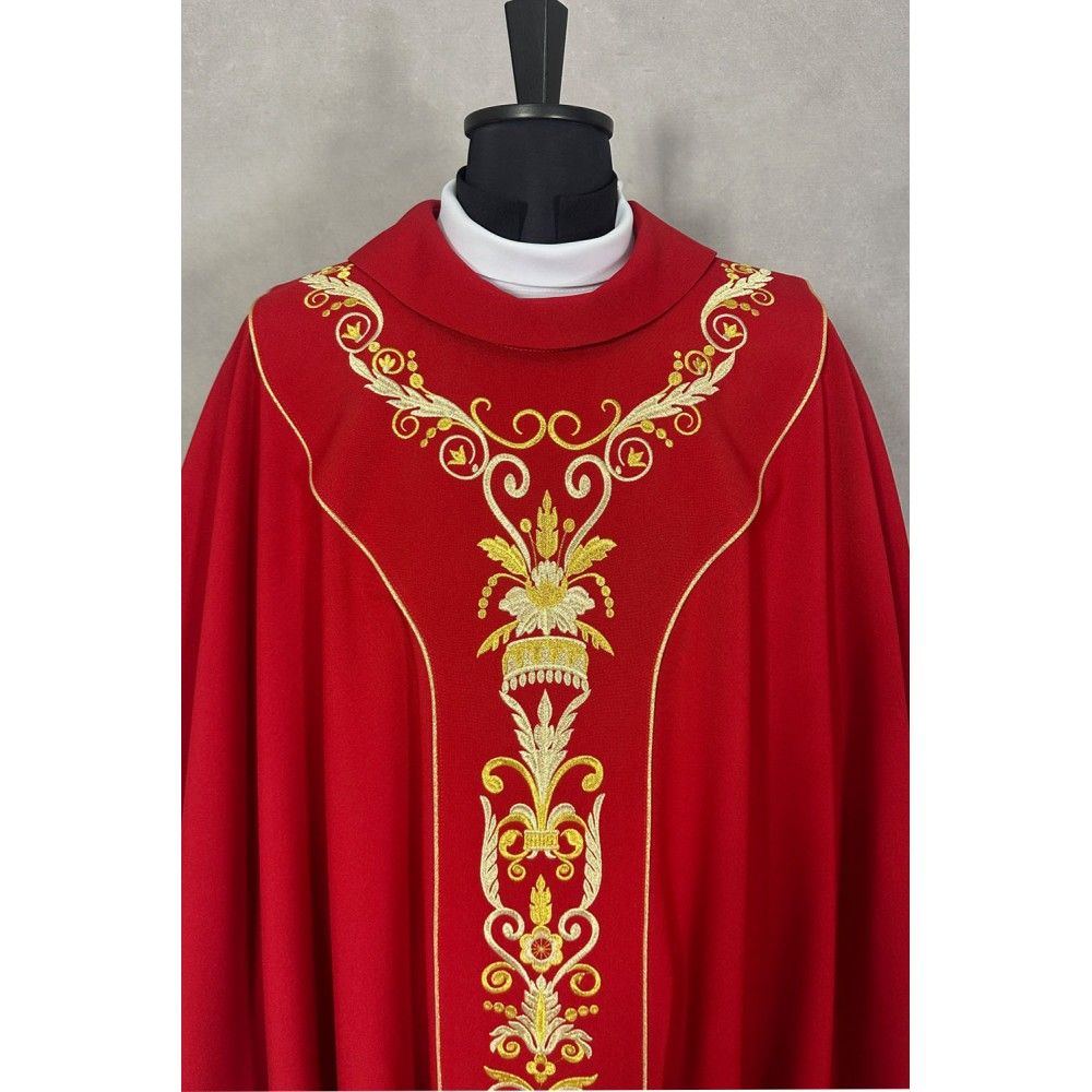 Ornat semi gotycki + stuła, kolor czerwony, haftowane pasy (43K) - ORNATY NA WIELKI POST - zdjęcie 2 - Ornat semi gotycki + stuła, kolor czerwony, haftowane pas (43K)