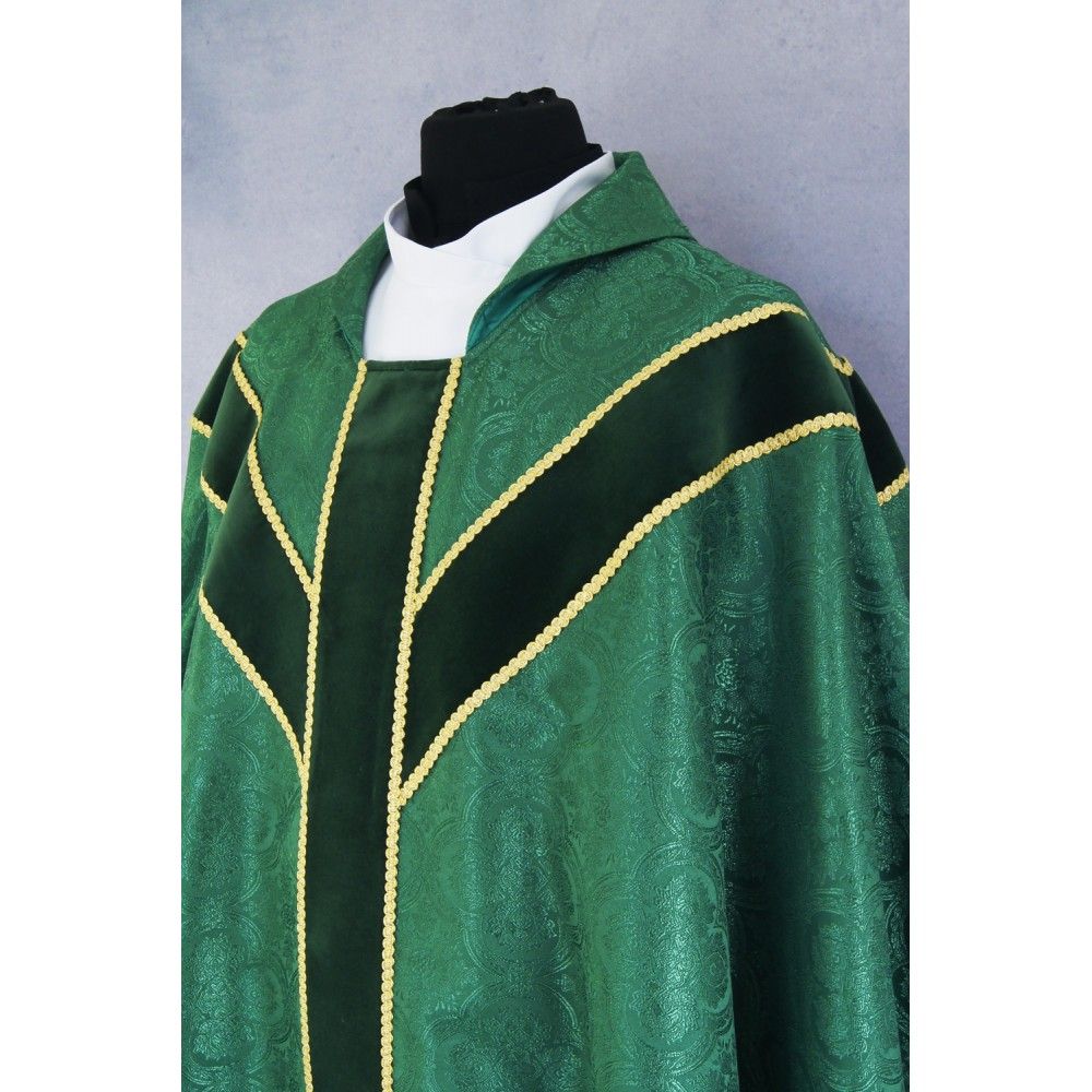 Ornat semi gotycki + stuła, kolor zielony, aksamitny pas (61K) - Ornaty Semi Gotyckie - zdjęcie 2 - Ornat semi gotycki + stuła, kolor zielony, aksamitny pas (61K)