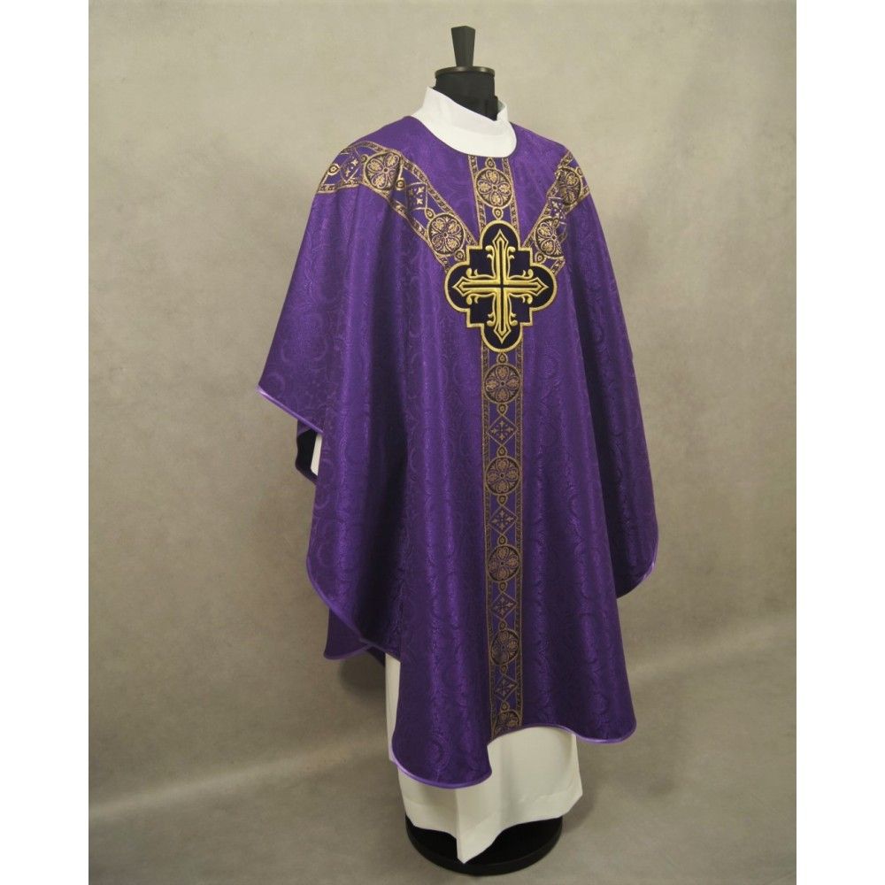 Ornat semi gotycki, fioletowy, tkanina żakard, pasy tkane (99K) - ORNATY NA WIELKI POST - zdjęcie 3 - Ornat semi gotycki, fioletowy, tkanina żakard, pasy tkane (99K)