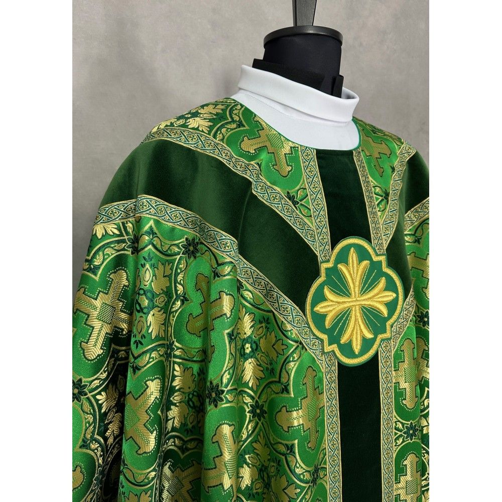 Ornat semi gotycki zielony, tkanina żakard (113K) - Ornaty Semi Gotyckie - zdjęcie 2 - Ornat semi gotycki zielony, tkanina żakard (113K)