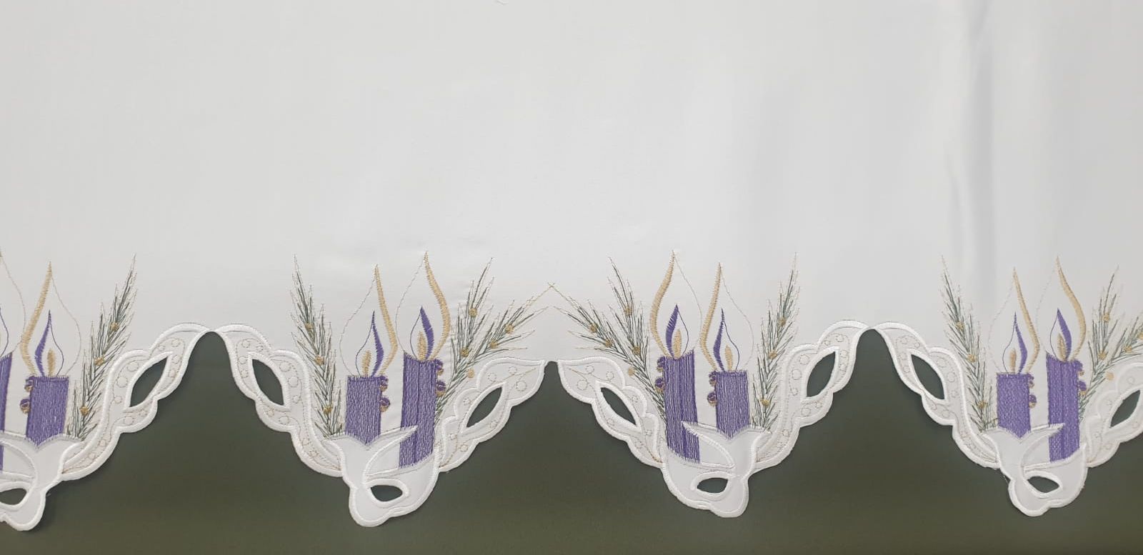 Obrus ołtarzowy haftowany wzór adwentowy (236) - OBRUSY OŁTARZOWE - Nowość