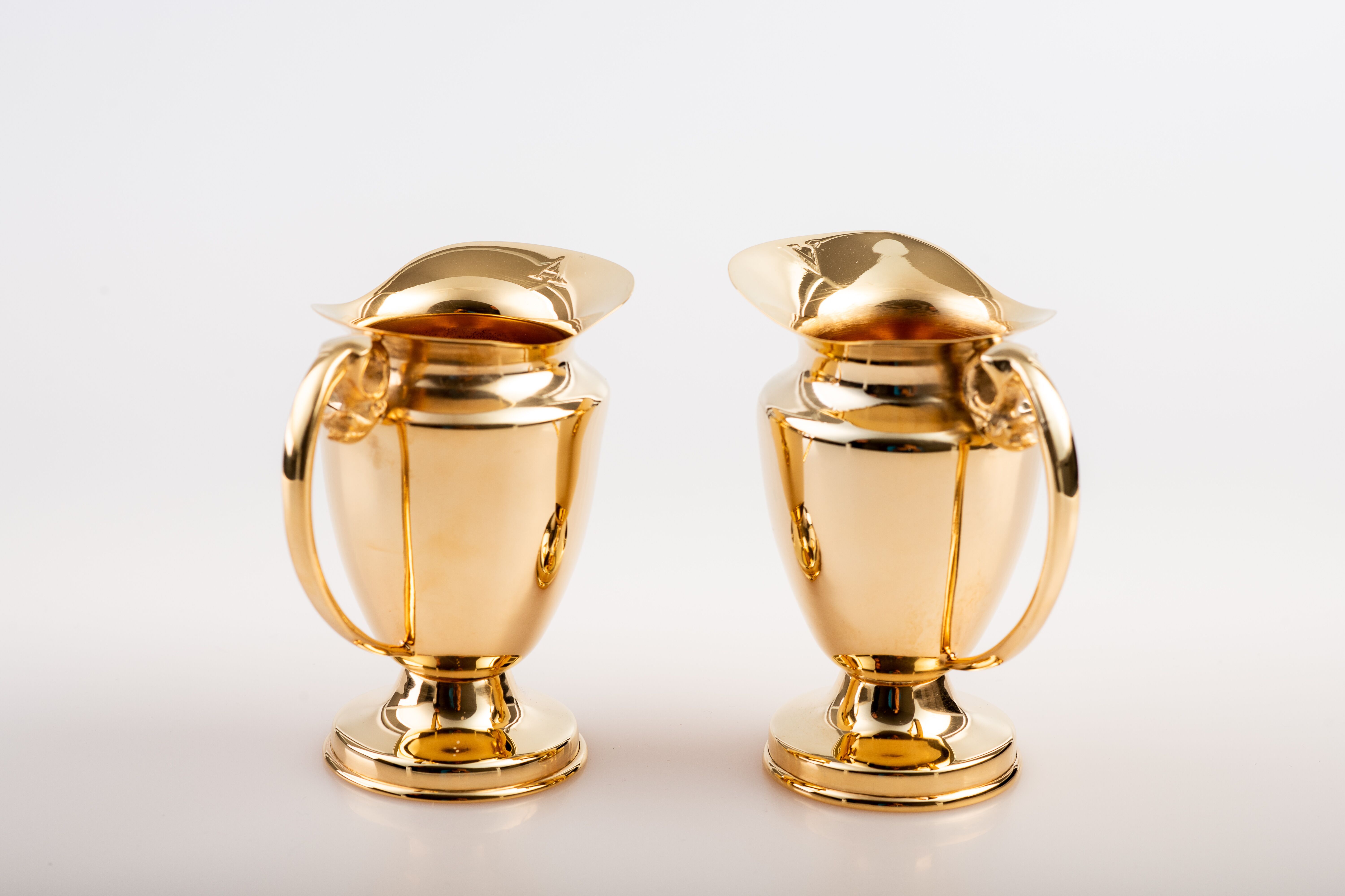 Zestaw dzbanków do wody i wina - mosiądz pozłacany - AMPUŁKI I TACKI MSZALNE - Nowość