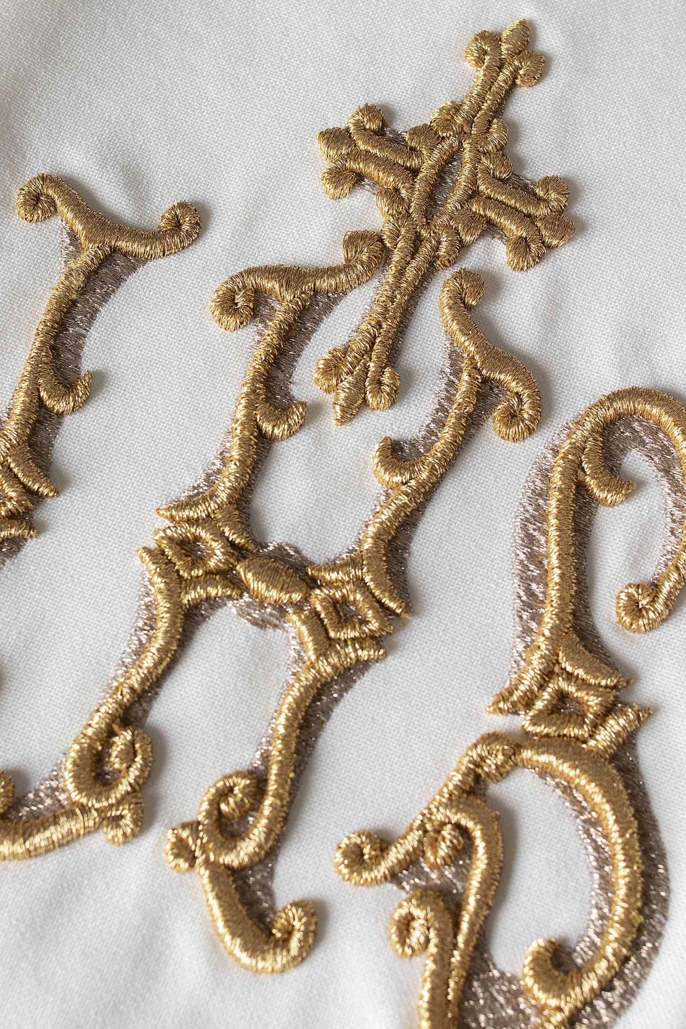 Stuła haftowana - kolory liturgiczne (157) - EUCHARYSTYCZNE - zdjęcie 5 - Stuła haftowana - kolory liturgiczne (157)