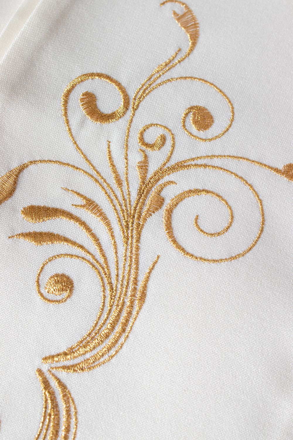 Stuła haftowana - kolory liturgiczne (413) - EUCHARYSTYCZNE - zdjęcie 6 - Stuła haftowana - kolory liturgiczne (413)