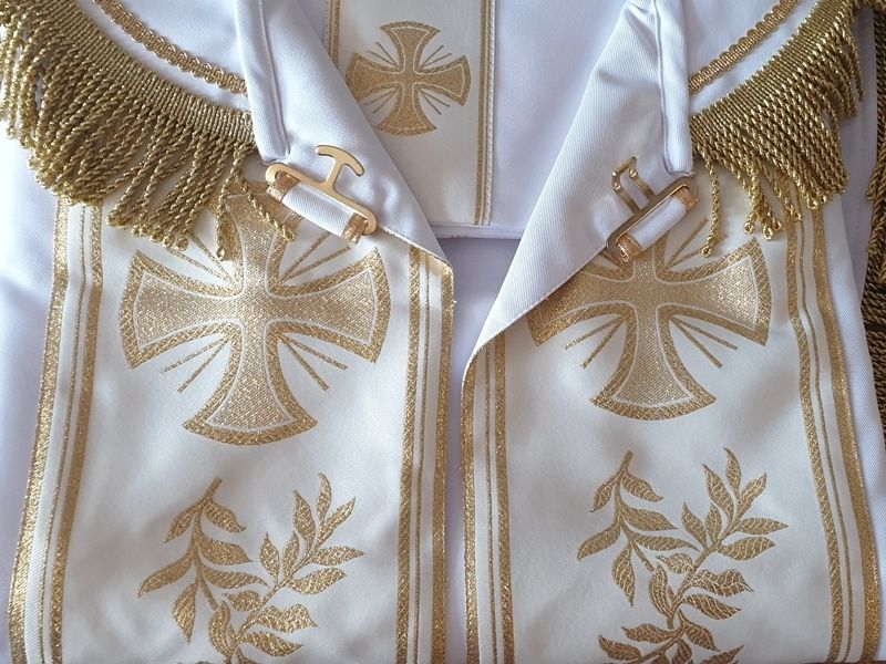 Kapa biała złote pasy - KAPY LITURGICZNE - zdjęcie 2 - Kapa biała złote pasy