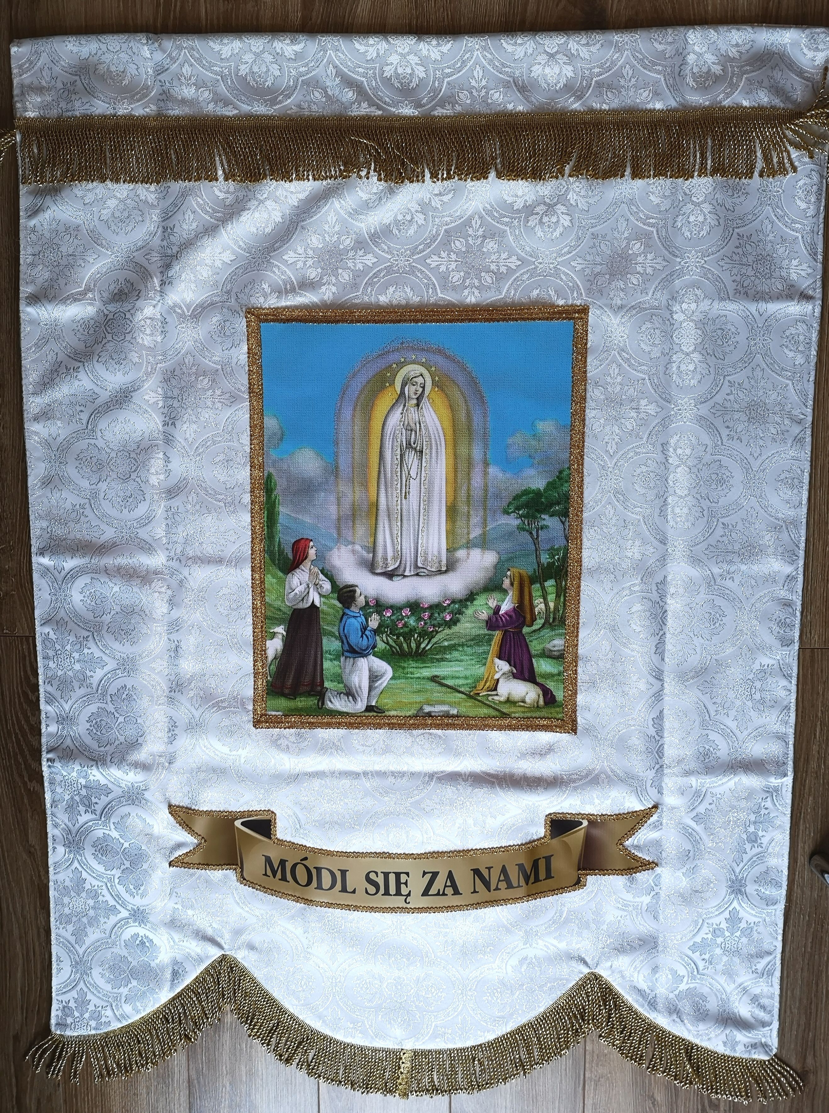 Chorągiew procesyjna (9) - CHORĄGWIE PROCESYJNE - zdjęcie 3 - Chorągiew procesyjna (9)