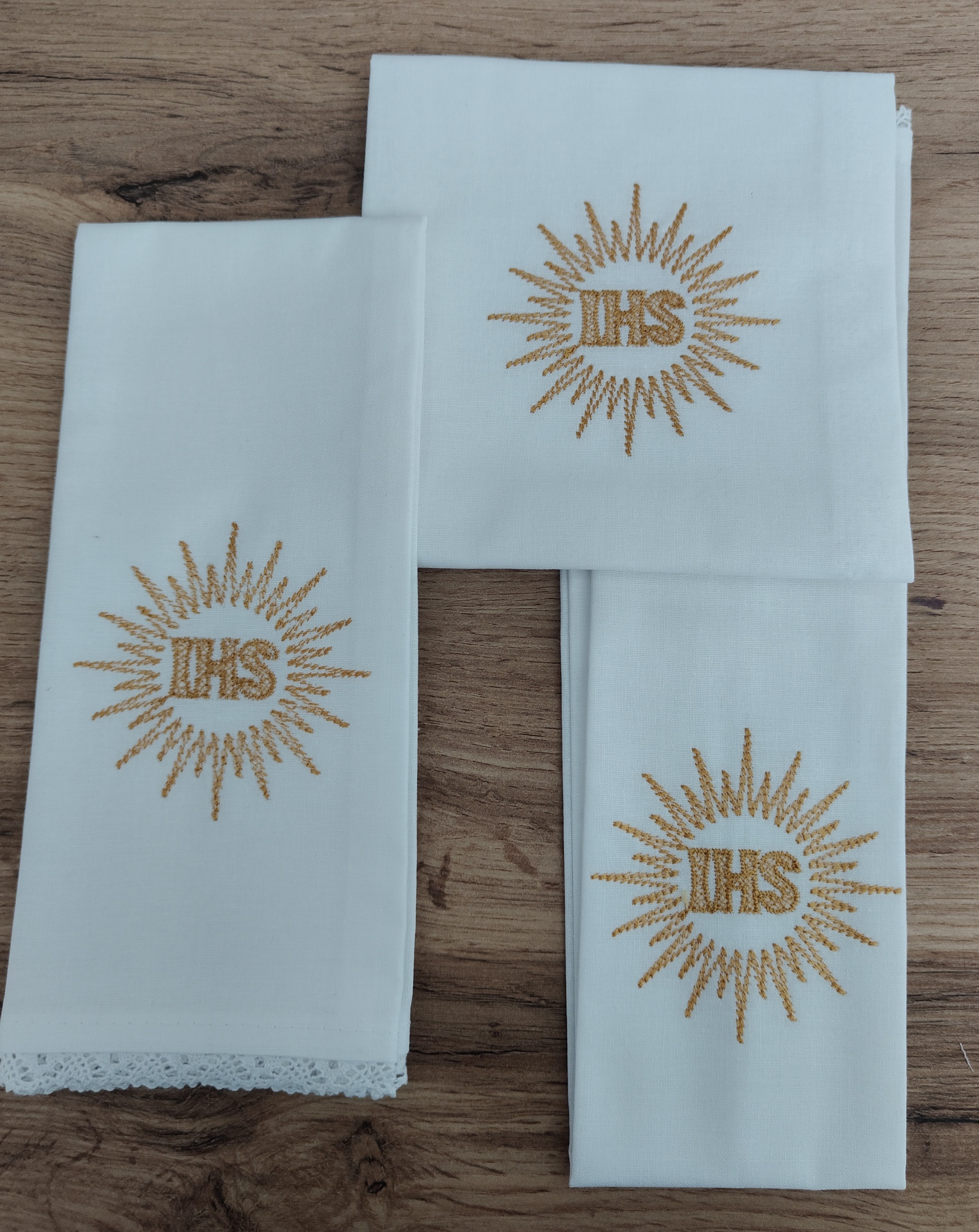 Bielizna kielichowa, złoty haft - Zestawy - Nowość