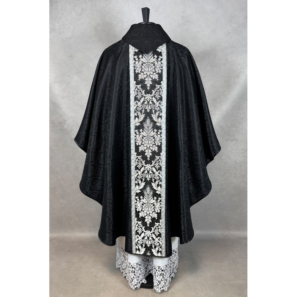 Ornat gotycki - tkanina czarny żakard - ornaty czarne - zdjęcie 2