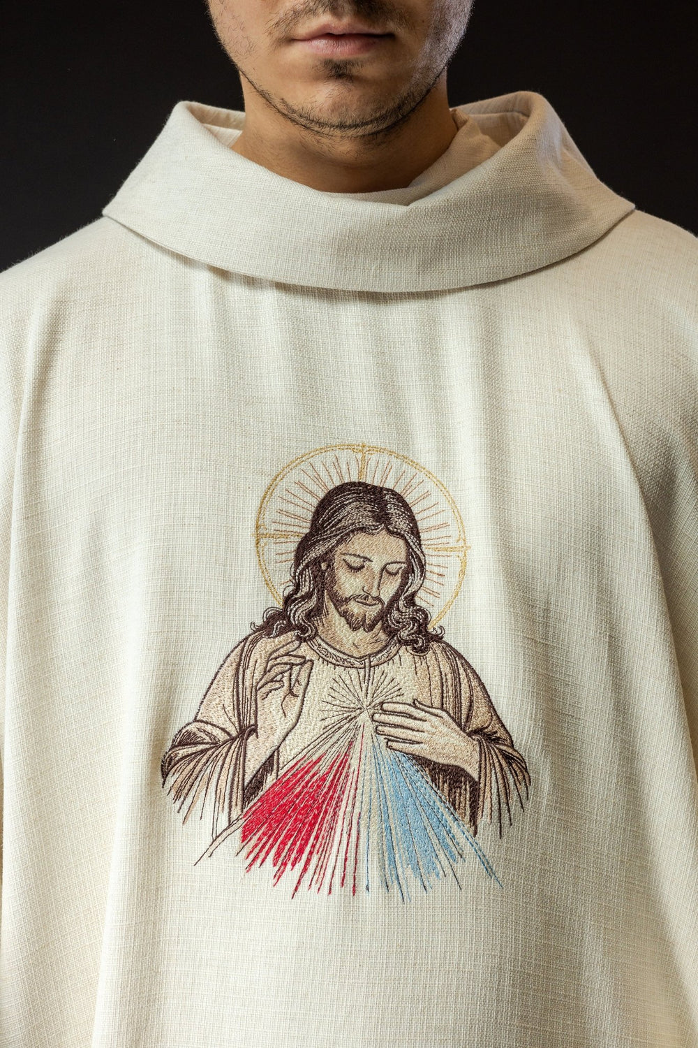 Ornat z wizerunkiem Jezusa Miłosiernego- ecru - Ornaty z Jezusem - zdjęcie 7