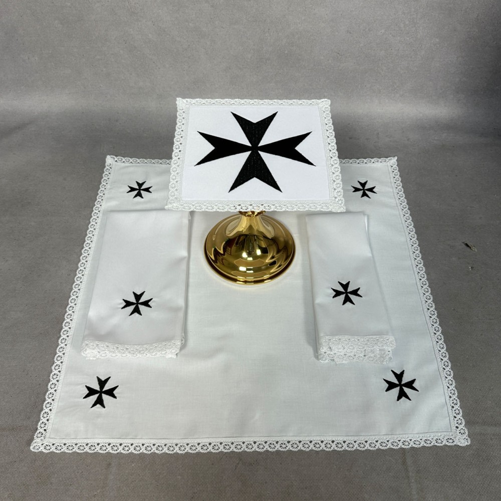 Bielizna kielichowa krzyż Maltański - haft czarny lub czerwony - Bawełna 100% - zdjęcie 3