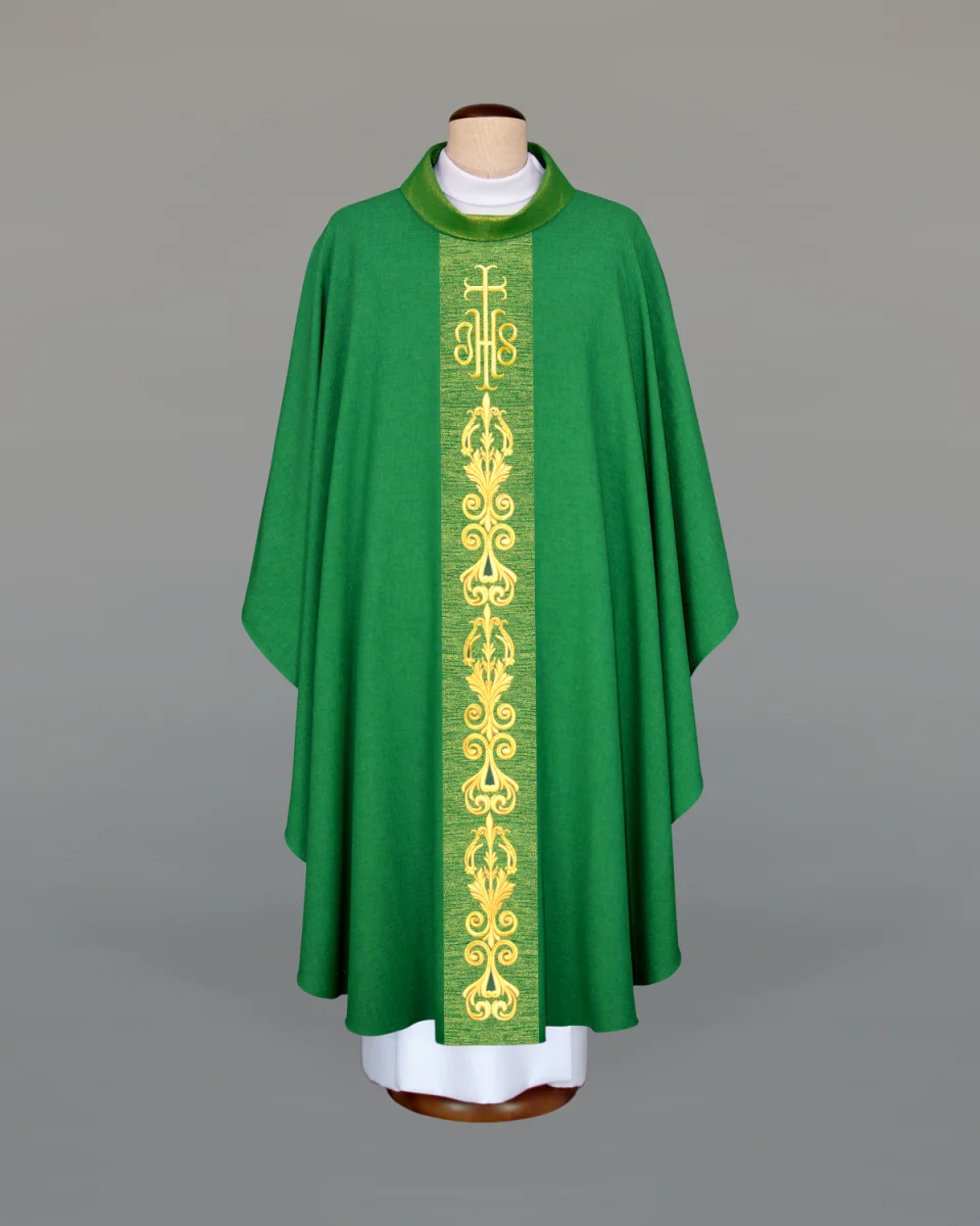 Ornat haftowany zielony - IHS - Ornaty zielone