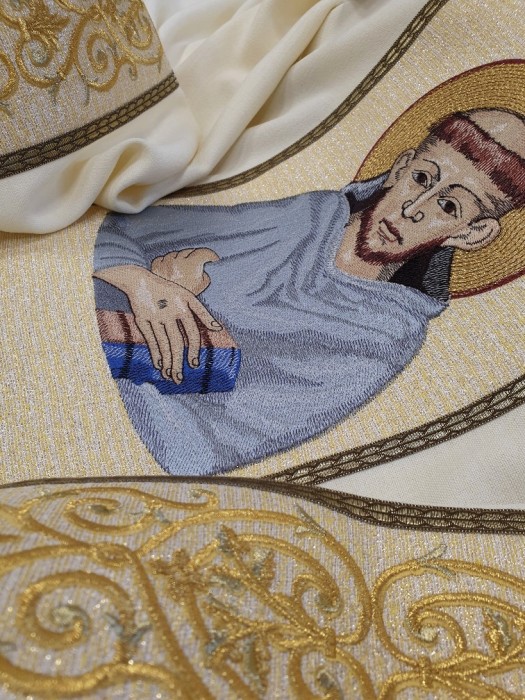 Ornat haftowany Święty Franciszek - Ornaty z wizerunkiem świętych - zdjęcie 4